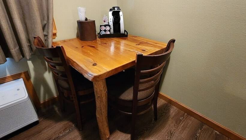 فندق Nisqually Lodge