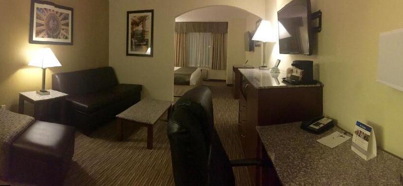 هتل Best Western Executive Inn & Suites