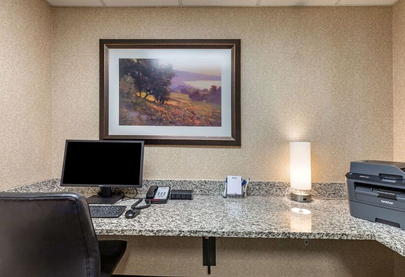 هتل Best Western Plus Boulder Louisville