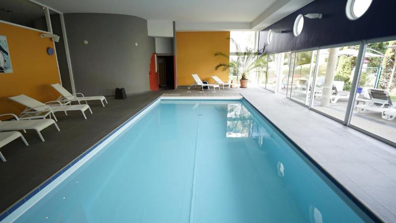 Отель Boutique Logis Hôtel Relais De Vincey