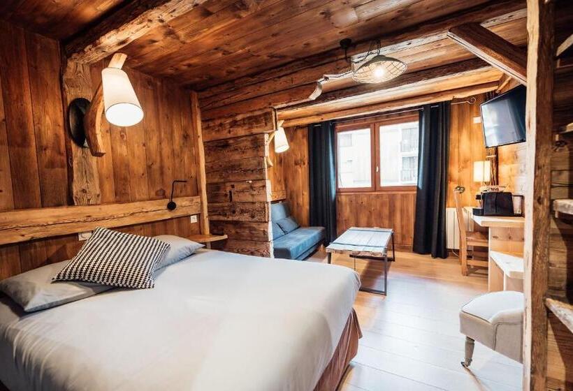 Отель Chalet Hôtel Du Mont Charvin & Spa