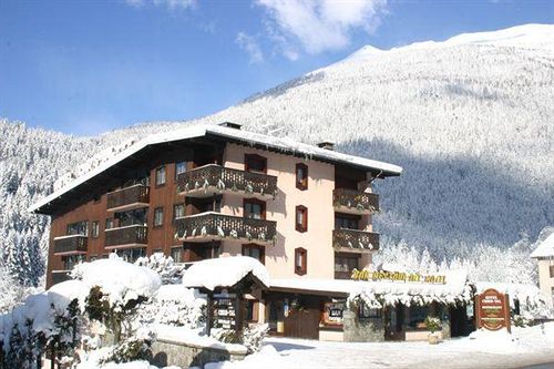 هتل Hôtel Christal