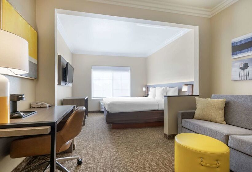 هتل Comfort Suites Oceanside Camp Pendleton Area