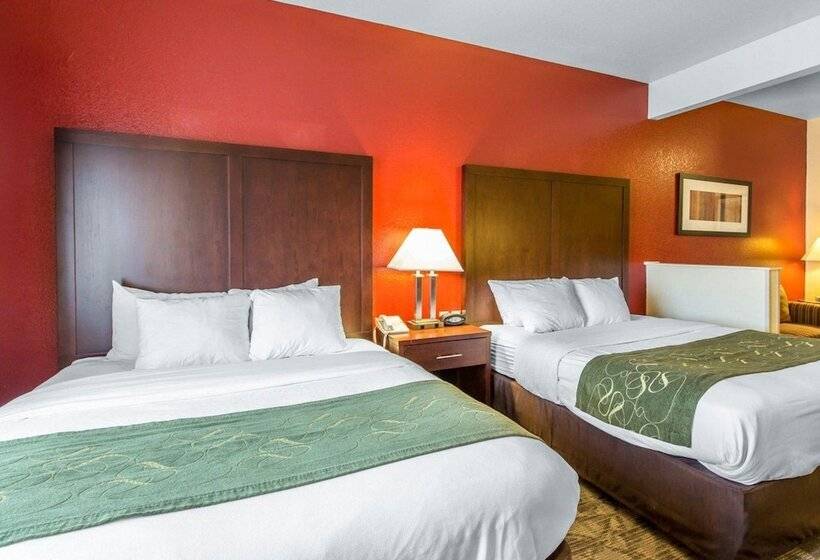 هتل Comfort Suites Palm Desert I10