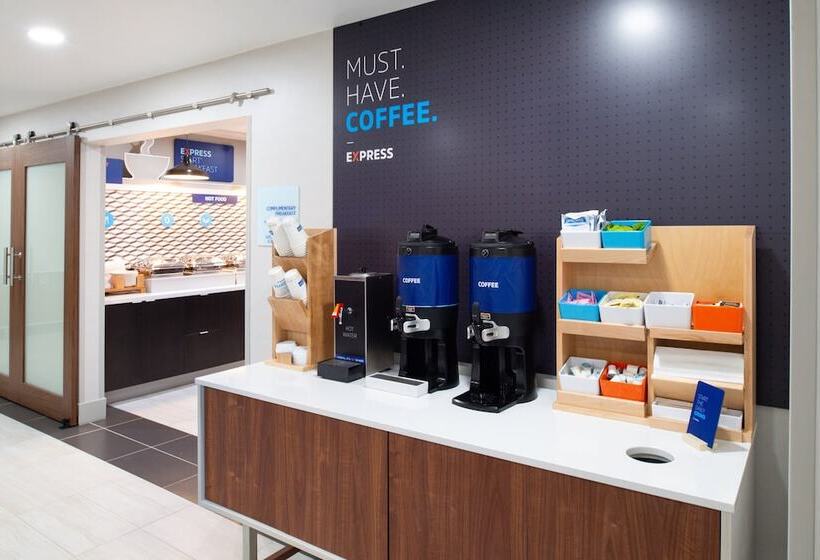 فندق Holiday Inn Express   Santa Rosa North, An Ihg