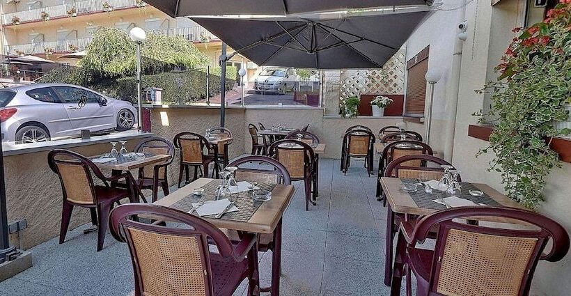 فندق Hôtel De L Ile