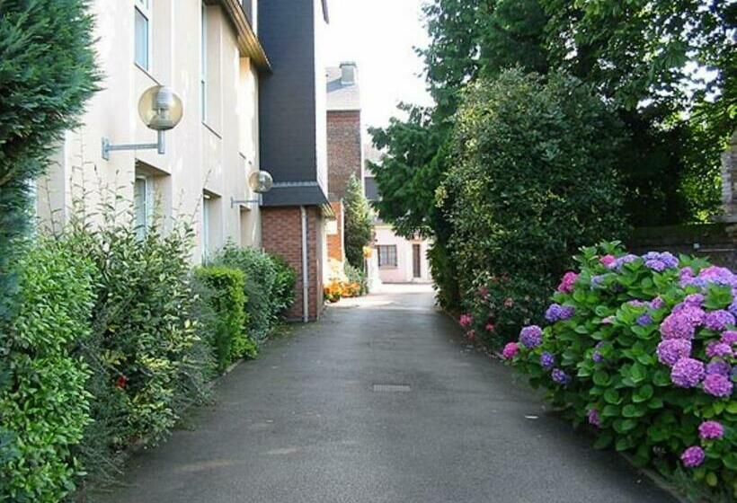 هتل Restaurant La Paix La Robe Et Le Palais