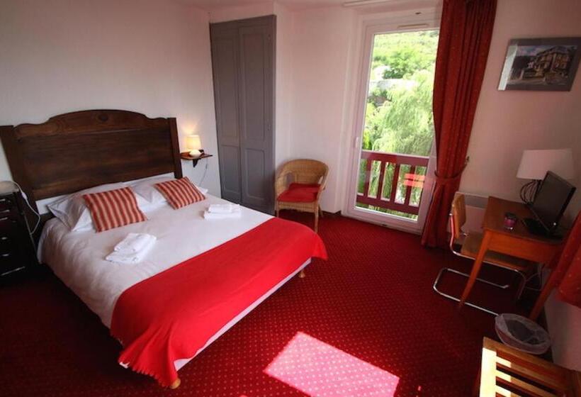 هتل L'auberge Catalane