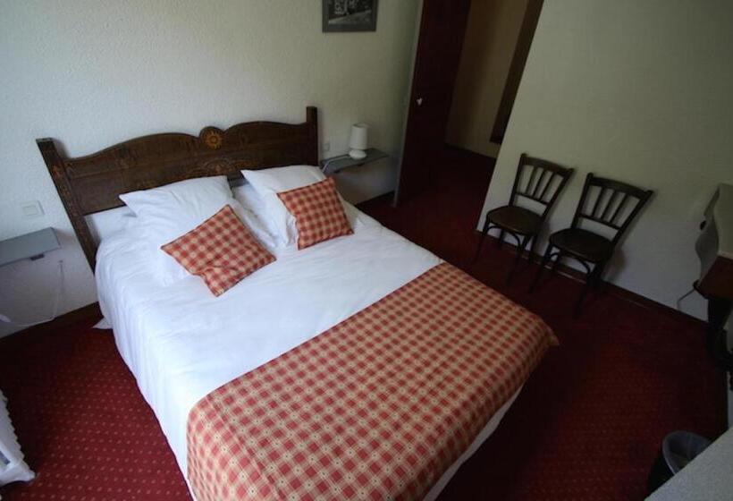 هتل L'auberge Catalane