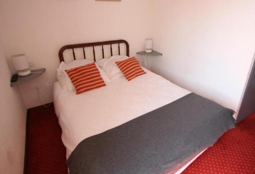 هتل L'auberge Catalane