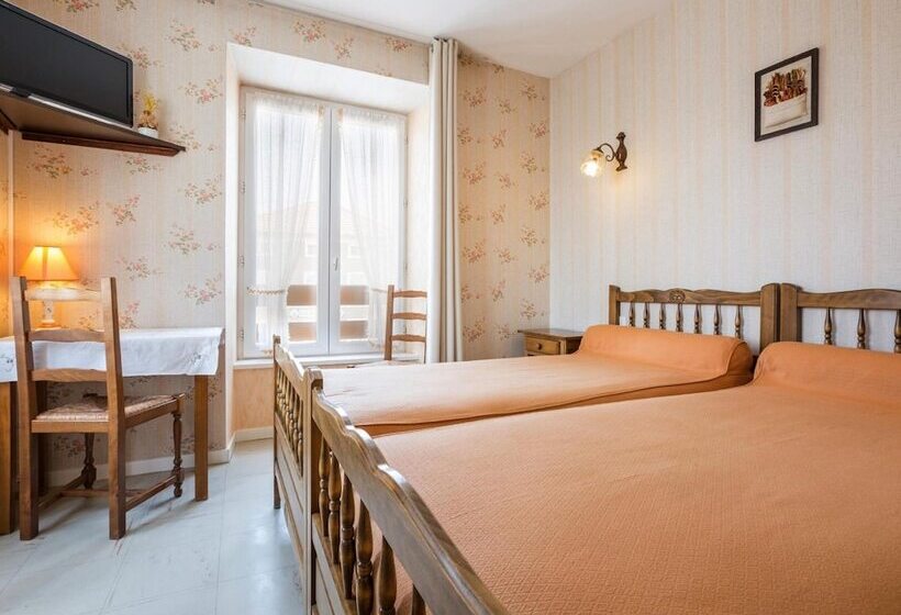 Отель Le Clair Logis
