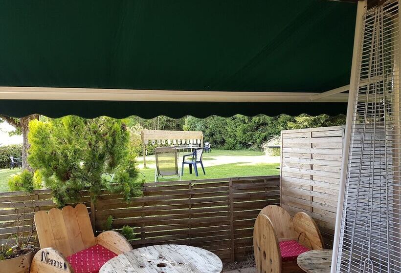 בית מלון כפרי Le Pavillon
