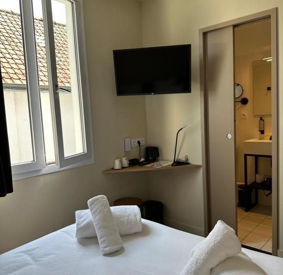 هتل Logis Hôtel & Restaurant Le Vert Bocage