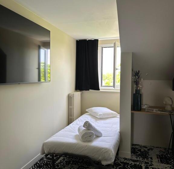 هتل Logis Hôtel & Restaurant Le Vert Bocage
