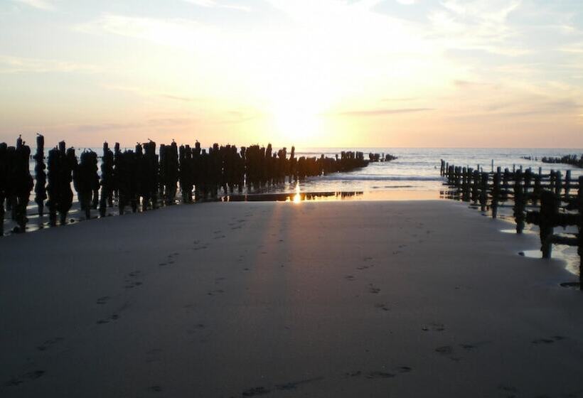 בית מלון כפרי Logis Auberge De La Dune   Hôtel & Restaurant