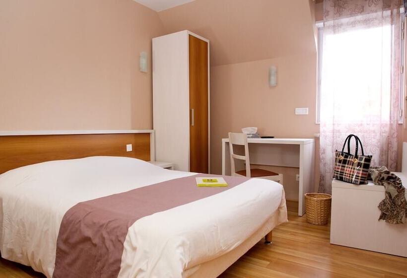 酒店 Logis L Auberge Picarde