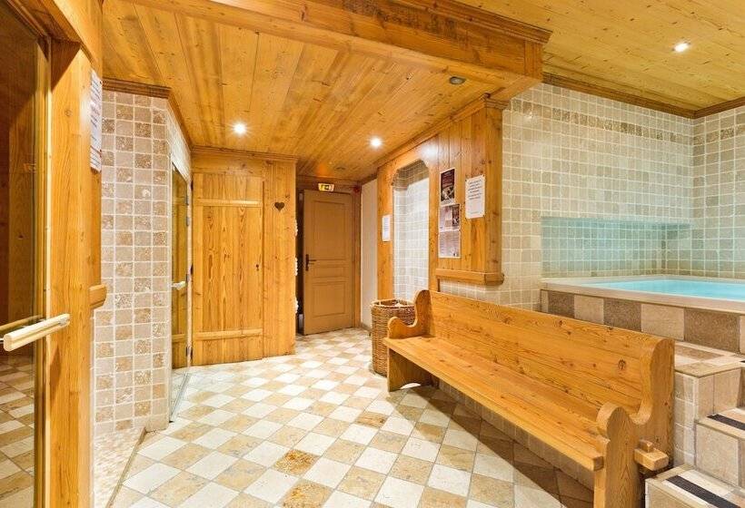 Отель Logis La Croixsaintmaurice