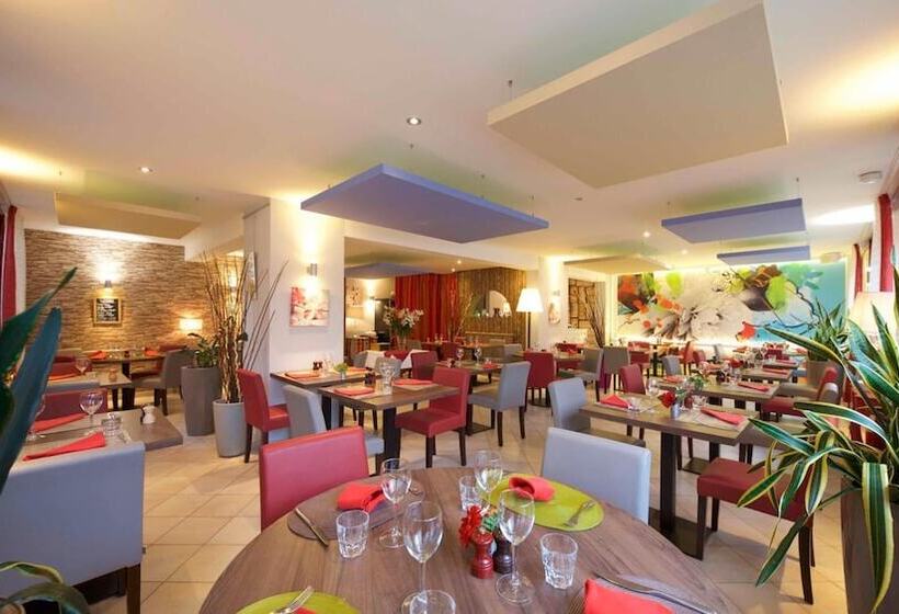 هتل La Terrasse Fleurie, Logis, Hôtel Et Restaurant