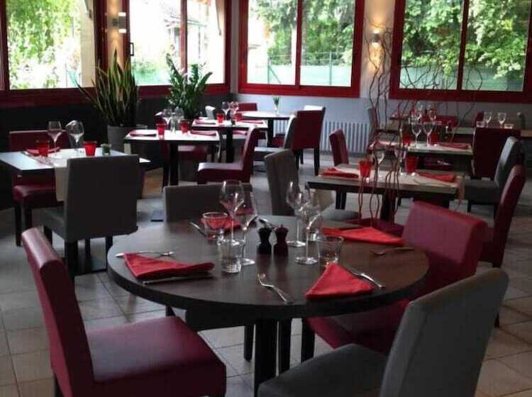 هتل La Terrasse Fleurie, Logis, Hôtel Et Restaurant