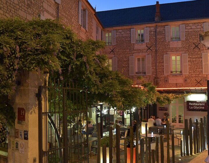 호텔 Logis Hôtel Restaurant Le Fontarabie