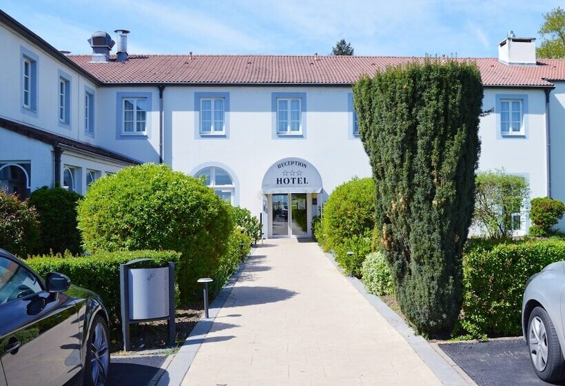 Hotel Logis  Les Tuileries