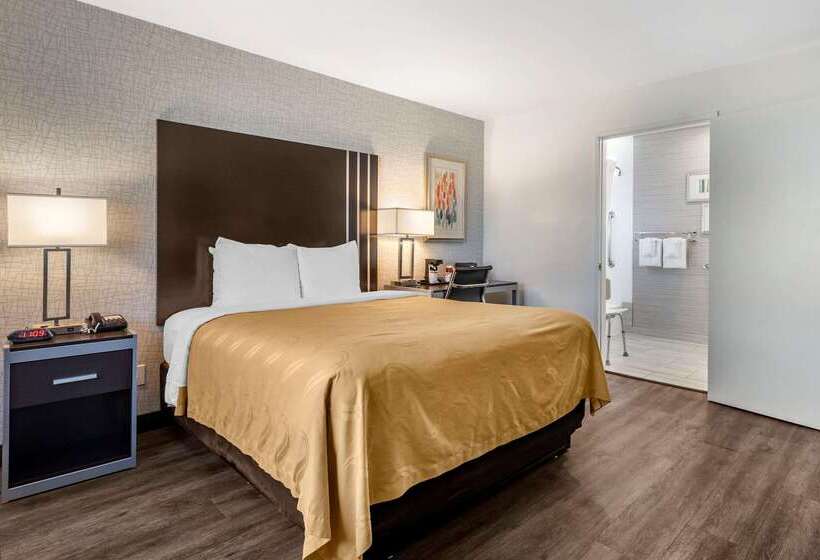 هتل Quality Inn Burbank Airport