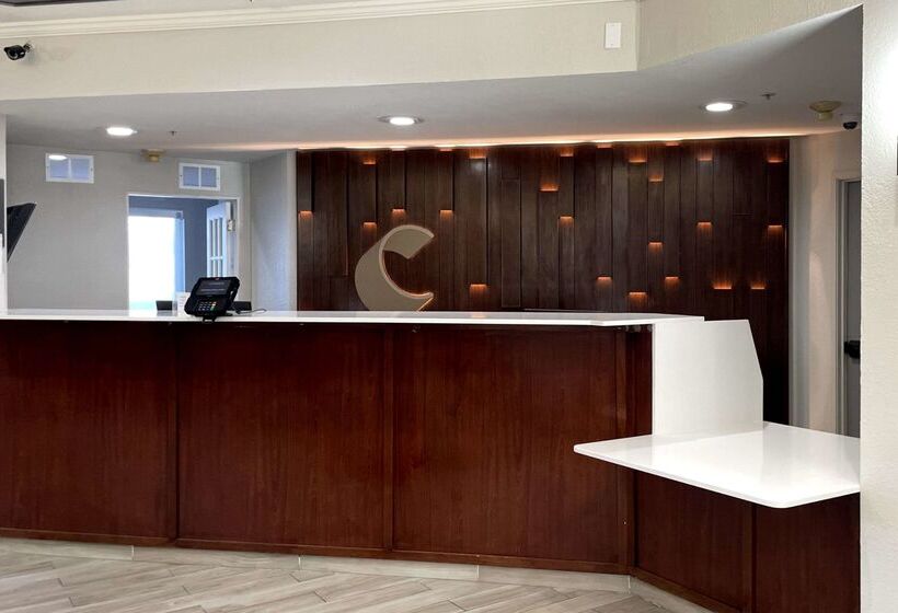 호텔 Comfort Suites Denver North   Westminster
