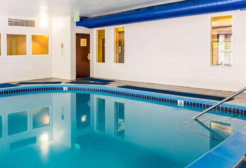 호텔 Comfort Suites Denver North   Westminster