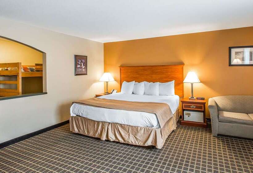 בית מלון כפרי Quality Inn & Suites On The River