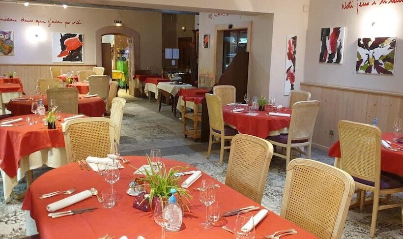 Logis Hotel Restaurant Le Faudé