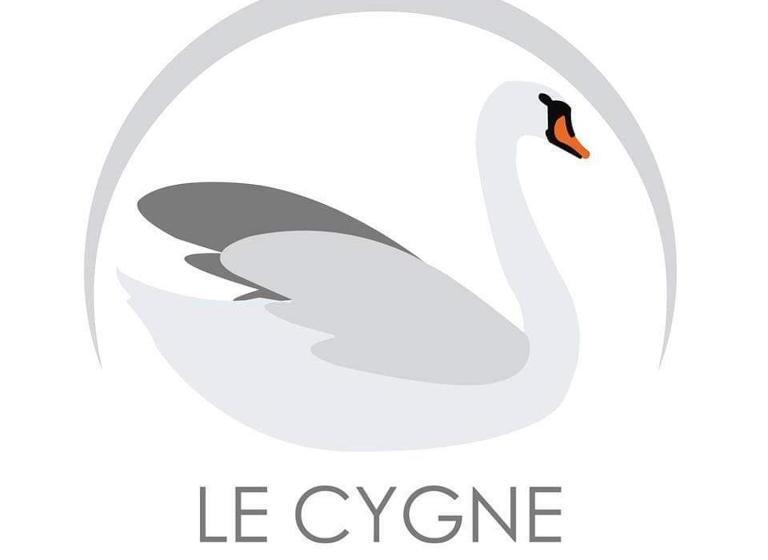 ホテル Restaurant Le Cygne