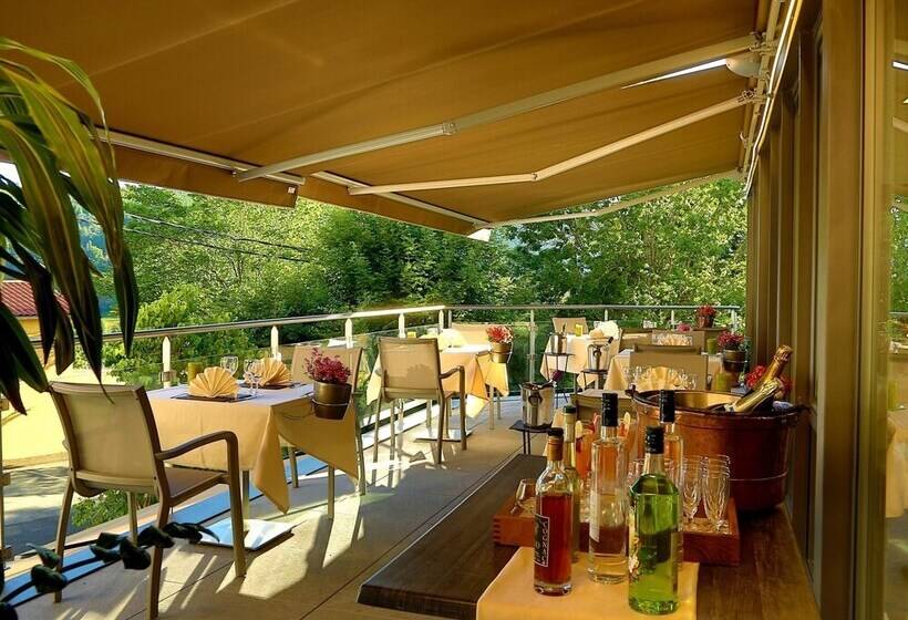 ホテル Hôtel Le Provence