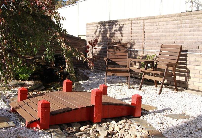 בית מלון כפרי Bathurst Heights B&b