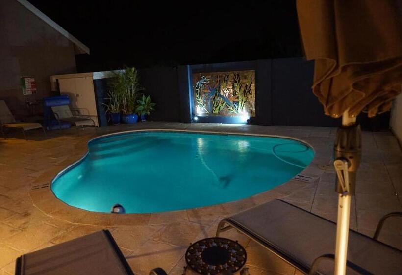 בית מלון כפרי Gecko Lodge Kalbarri