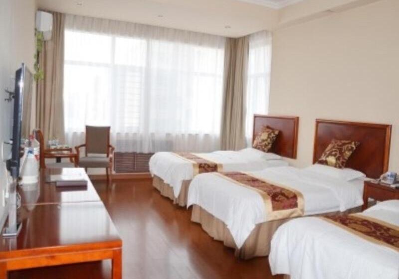 בית מלון כפרי Greentree Inn Shandong Laiwu West Laiwu Road Express