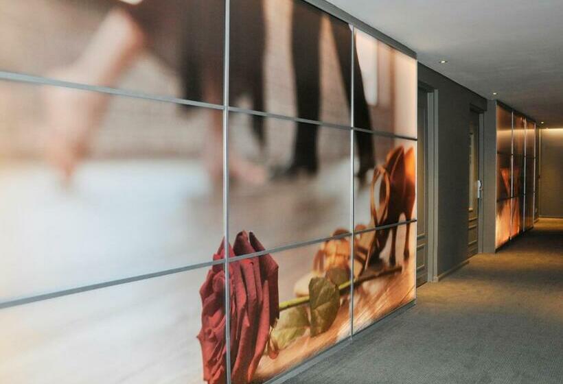 Fotos del hotel Broadway Hotel & Suites:  41