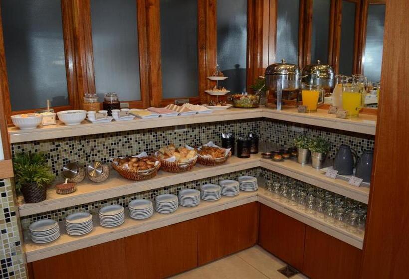 Gran Hotel Skorpios