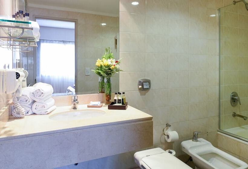 Argenta Tower Hotel & Suites