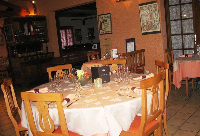 Отель Auberge De Moussy