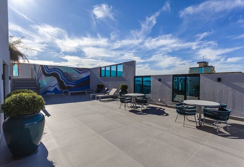 בית מלון כפרי Blue Tree Premium Florianopolis