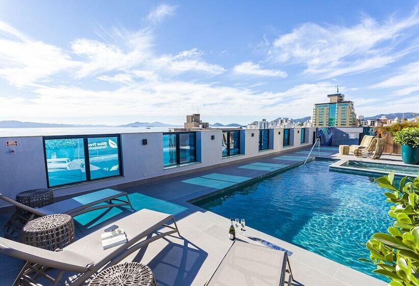 בית מלון כפרי Blue Tree Premium Florianopolis