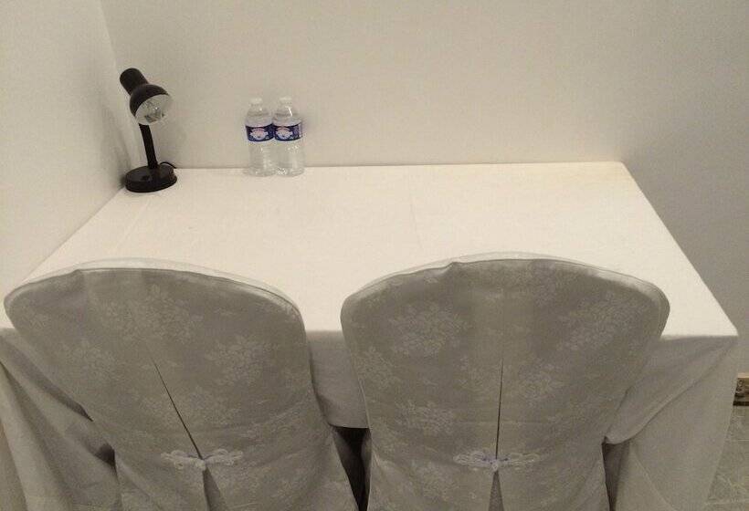 فندق Château Nevers