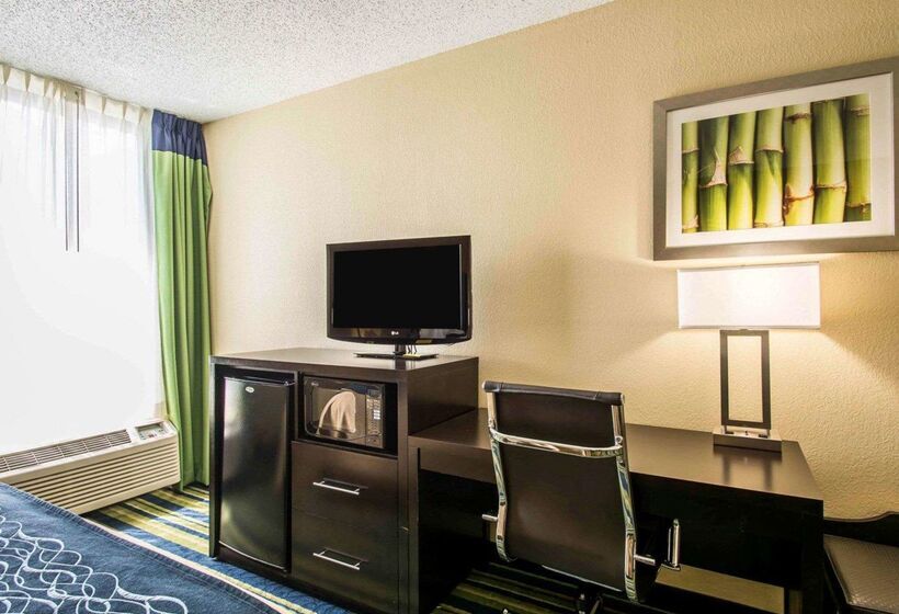 هتل Comfort Inn & Suites Lantana   West Palm Beach South