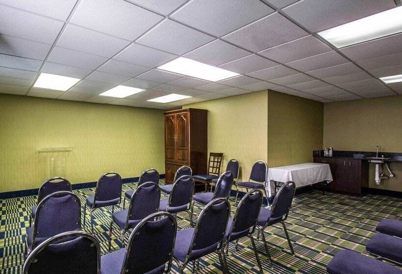 هتل Comfort Inn & Suites Lantana   West Palm Beach South