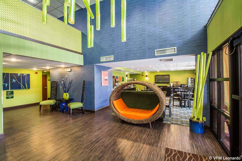 هتل Comfort Inn & Suites Lantana   West Palm Beach South