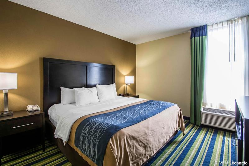 هتل Comfort Inn & Suites Lantana   West Palm Beach South