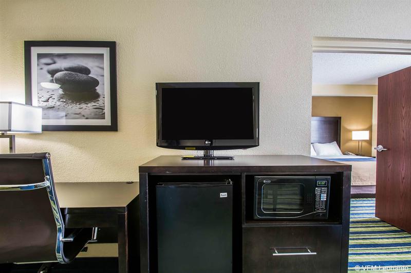 هتل Comfort Inn & Suites Lantana   West Palm Beach South