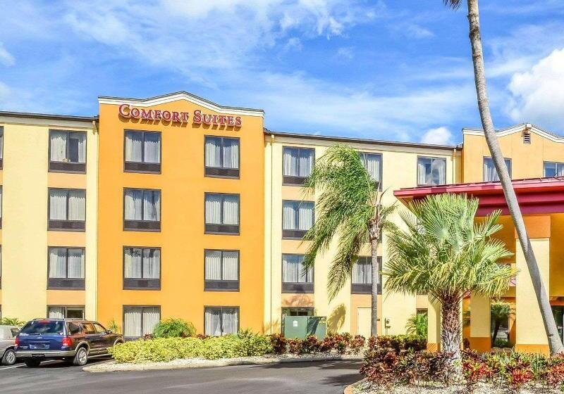 فندق Comfort Suites Tampa  Brandon