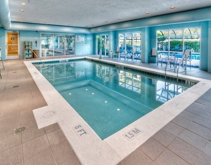 هتل Fairfield Inn & Suites By Marriott Destin