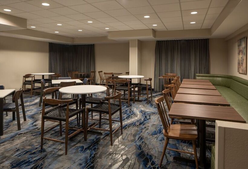 هتل Fairfield Inn & Suites By Marriott Destin
